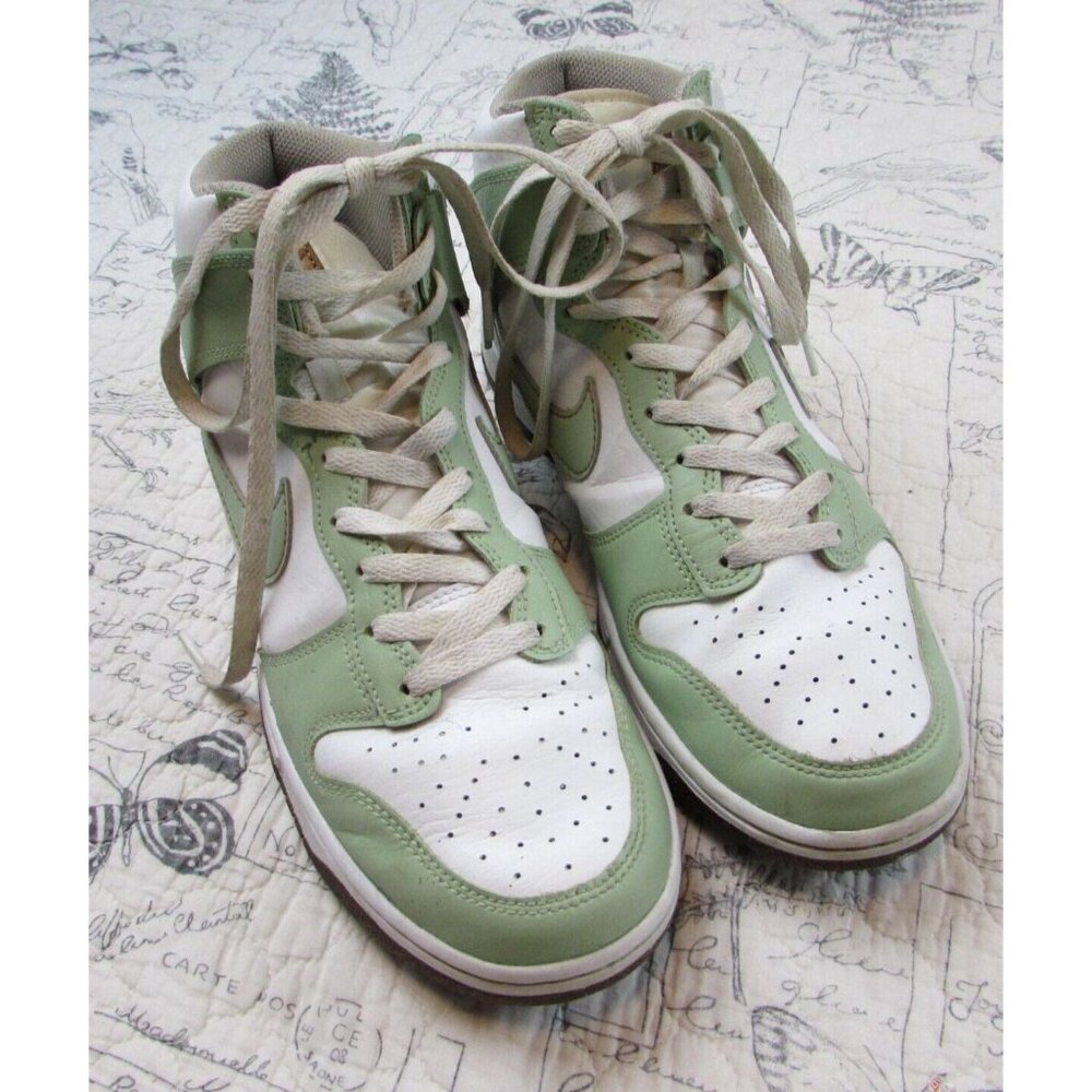 Nike Dunk High SE Inspected By Swoosh Honeydew Men's 9.5 shoes DQ7680-300 - Picture 2 of 6